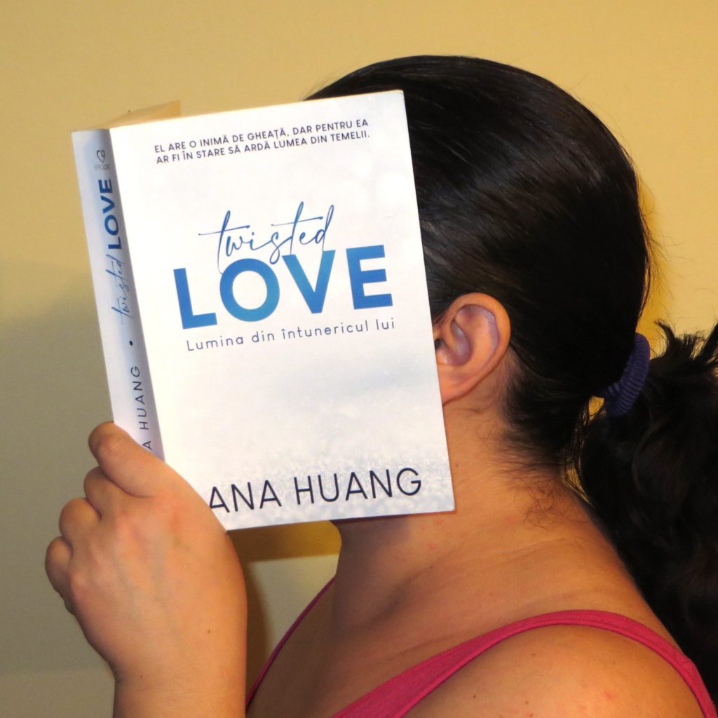 Ana Huang - Twisted Love